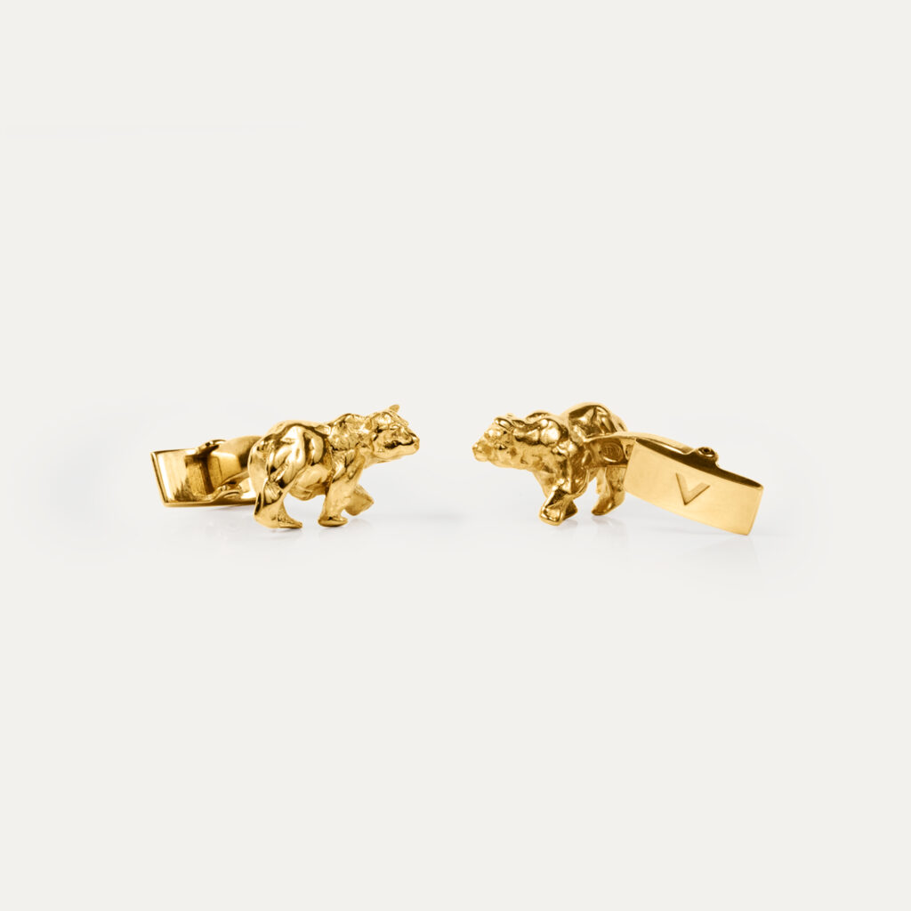 Grizzly Bear cufflinks in gold