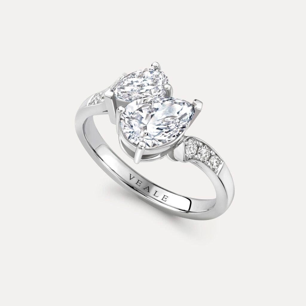 Pear Cut Toi et Moi Engagement Ring