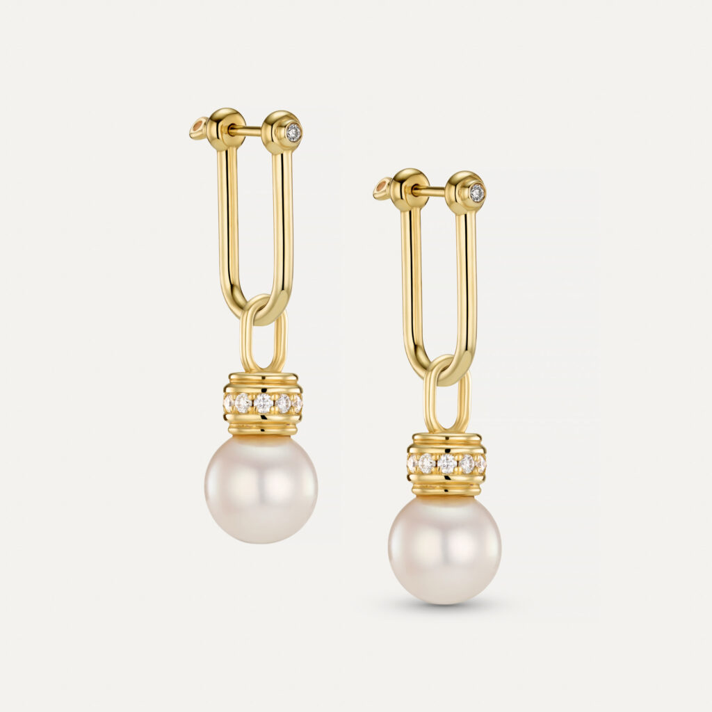 Salcombe D-Shape Shackle Earrings